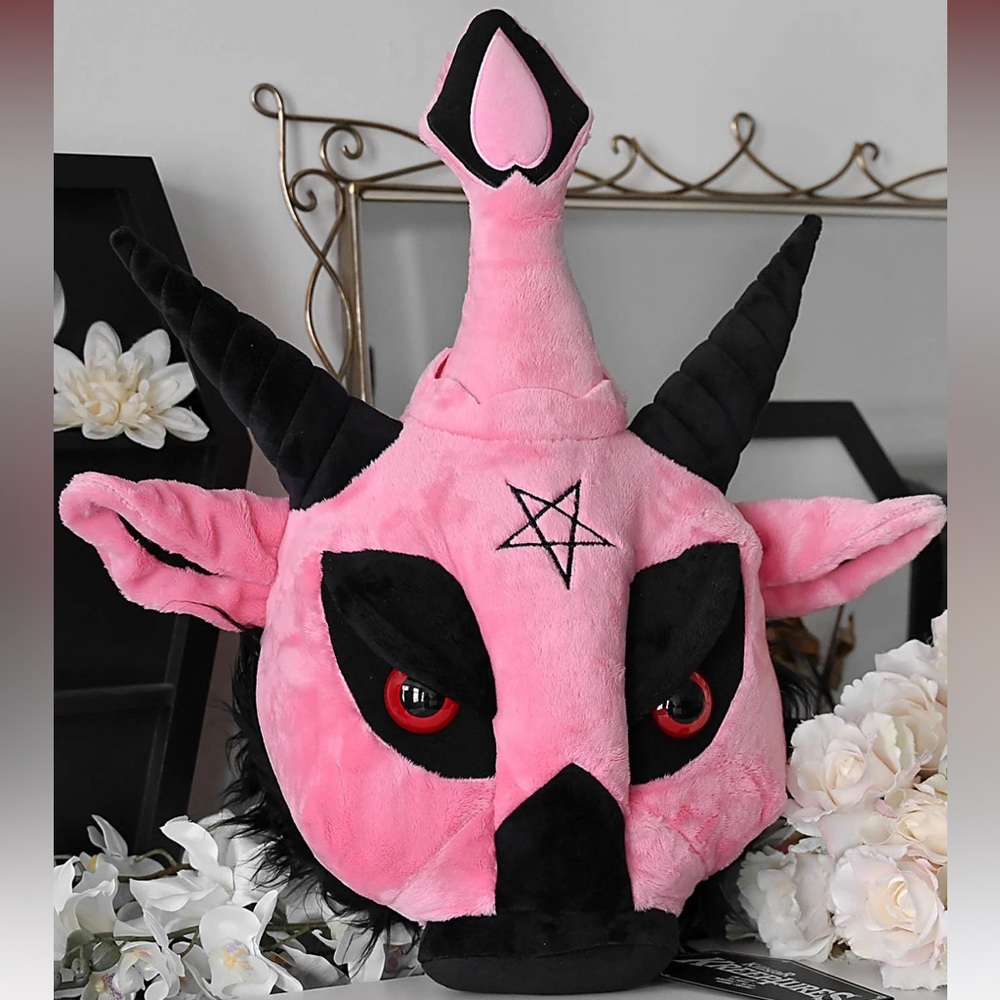 Killstar KREEPTURES Dark Lord Cushion (BUBBLEGUM)